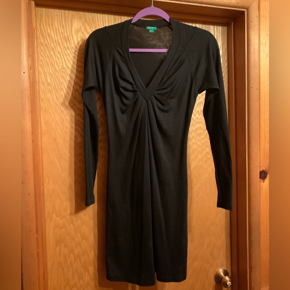 United Colors Of Benetton Black V-Neck Long Sleeve Top